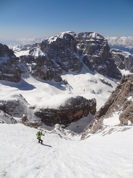 Cima Brenta, Dolomiti, Alessandro Beber, Marco Maganzini - Alessandro Beber and Marco Maganzini during the descent of the South Face of Cima Brenta, Dolomites, spring 2014