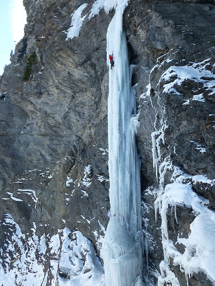 Massimo Piras - Massimo Piras climbing L'altro volto del pianeta, Valle Argentera