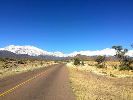 Los Arenales, Argentina - Climbing at Los Arenales in Argentina: the amazing landscape with the Andes in the background