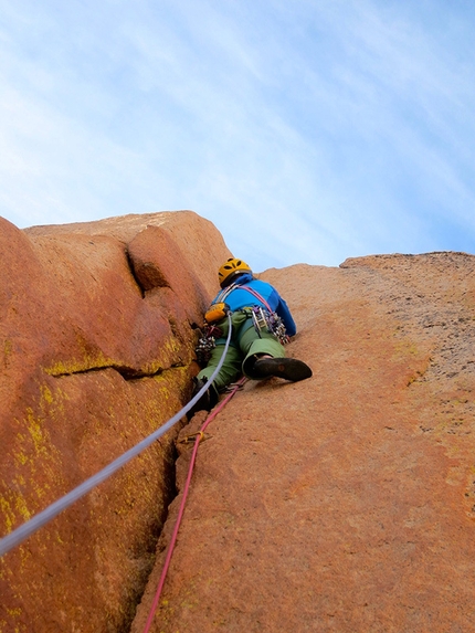 Los Arenales, Argentina - Climbing at Los Arenales in Argentina: MNHCC, one pitch after the next of perfect granite cracks