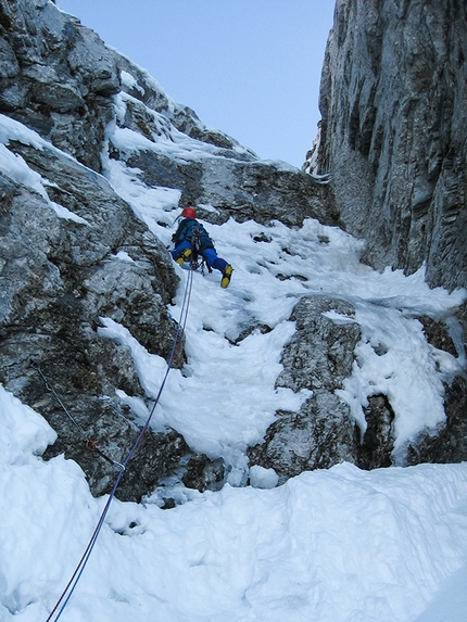 Alpinismo invernale sulle Alpi Apuane