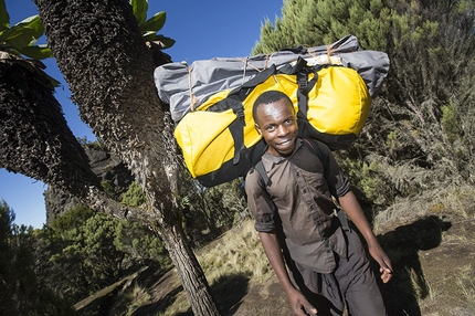 Valery Rozov Kilimanjaro BASE jump - Valery Rozov Kilimanjaro BASE jump