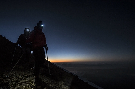 Valery Rozov Kilimanjaro BASE jump - Valery Rozov Kilimanjaro BASE jump