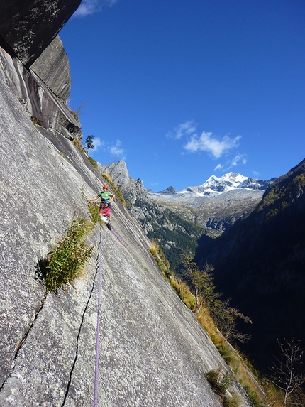 4810m di blablabla. Ovvero dell’andar per monti tra ragazze - Il risveglio di Kundalini - Val di Mello