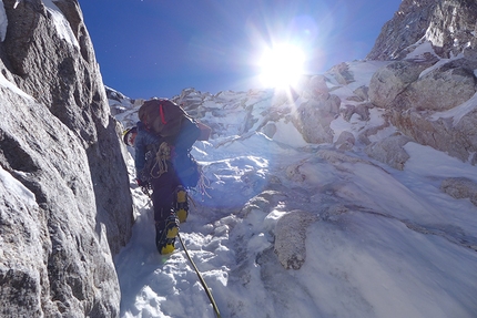 Shivling, Daniela Teixeira, Paulo Roxo - Daniela Teixeira on an ice section inside ?Star gully?.