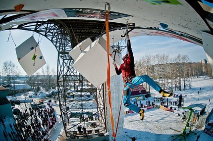 Ice Climbing World Cup 2015 - Maxim Tomilov