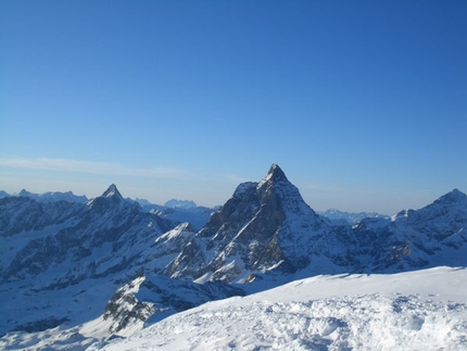 Traversata invernale delle Alpi con gli sci - 