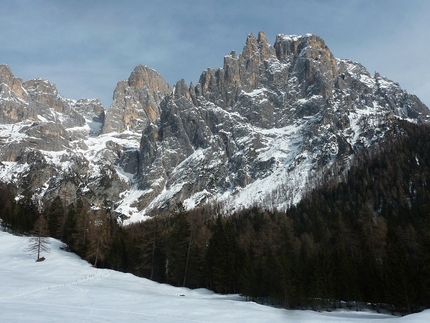 I don't like winter... the Andrich - Bianchet climb on Cima di Val di Roda, Dolomites