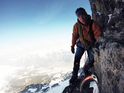 Tom Ballard, Eiger, Starlight and Storm - Tom Ballard on the Traverse of the Gods, North Face of the Eiger