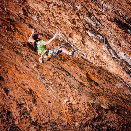 Ashima Shiraishi, Santa Linya - Ashima Shiraishi sending Ciudad de Dios 9a/+ at Santa Linya in Spain.