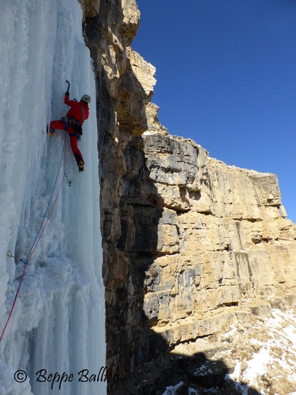 La Piera, Vallunga, Dolomites - Andrea Gamberini on pitch 4 of La Piera, Vallunga, Dolomites