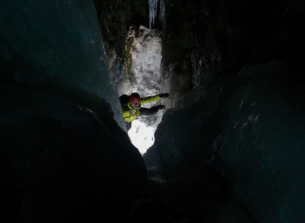 SuperPiter on Mount Aga, new ice climb in the Bergamo Alps