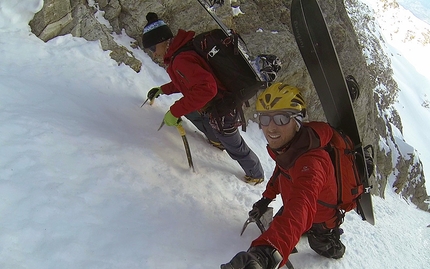 Monte Emilius, Valle d'Aosta, Davide Capozzi, Julien Herry - Davide Capozzi and Julien Herry snowboarding the NW Couloir of the North Face of Monte Emilius, Valle d'Aosta on 13/04/2015 .