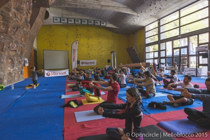 Melloblocco 2015 - Melloblocco 2015: day 3 Mello Yoga