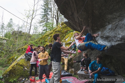 Melloblocco 2015 - Melloblocco 2015 day 4 Valdo Chilese climbing Samba do Brasil