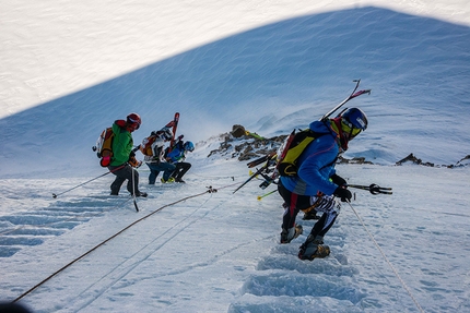 Mezzalama 2015 - Mezzalama 2015: discesa lungo gli scalini del Naso del Lyskamm