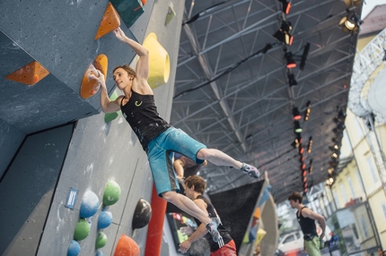 Campionato Europeo di Boulder a Innsbruck - Durante la Semifinale del Campionato Europeo di Boulder a Innsbruck: Juliane Wurm