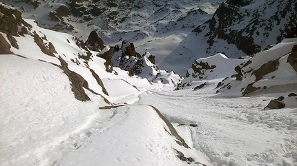 Monviso Coolidge Couloir - Climbing up the Coolidge Couloir, Monviso