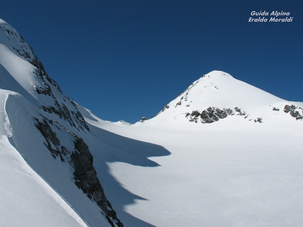 Cima Tuckett, ski mountaineering, Ortles Cevedale - Cima Tuckett ski mountaineering: Cima Tuckett, Passo Tuckett and the ex Rifugio Locatelli