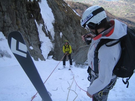 Monte Legnone - Cittadini della Galassia 1a discesa con gli sci per Lafranconi, Pina e Marazzi