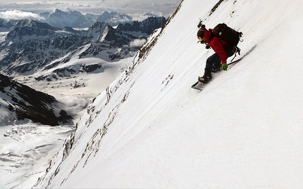 Grand Combin de Grafenière, Davide Capozzi, Julien Herry, Denis Trento - Grand Combin de Grafenière East Face: Davide Capozzi & Julien Herry