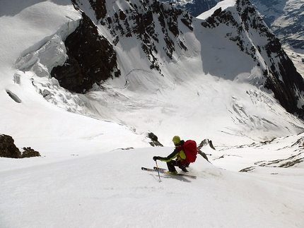 Grand Combin de Grafenière, Davide Capozzi, Julien Herry, Denis Trento - Grand Combin de Grafenière parete est: Davide Capozzi & Julien Herry
