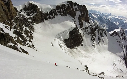 Grand Combin de Grafenière, Davide Capozzi, Julien Herry, Denis Trento - Grand Combin de Grafenière parete est: Davide Capozzi & Julien Herry