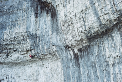 Mina Leslie-Wujastyk, Malham Cove - Mina Leslie-Wujastyk climbing Bat Route 8c at Malham Cove, England.