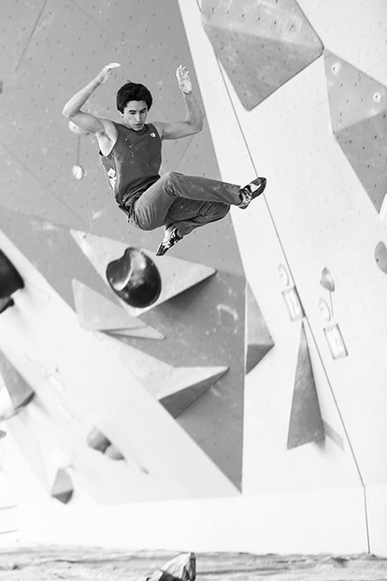 Bouldering World Cup 2015 - Vail - Bouldering World Cup 2015 - Vail: Shawn Raboutou