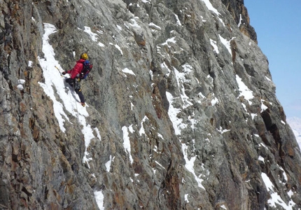 Morteratsch Est (Bernina) - Rampik in arrampicata sul muro