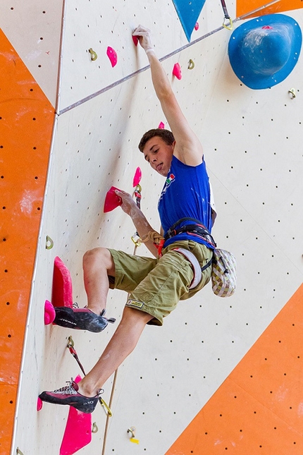 Stefano Carnati, European Lead Champion, Edinburgh - Stefano Carnati on his way to becoming European Lead Champion Under 18 at Edinburgh