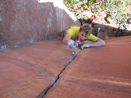 Liming and the trad climbing in China