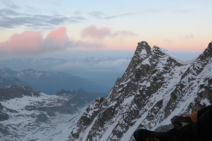 Monte Bianco di Presanella, Adamello - Durante la prima salita di Il Male di Vivere (300m , 45° M 7a+ (VIII+) R3, Paolo Baroldi, Francesco Salvaterra e Alessio Tait 02-03/06/2015), Monte Bianco di Presanella