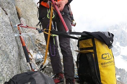 Monte Bianco di Presanella, Adamello - During the first ascent of Il Male di Vivere (300m , 45° M 7a+ (VIII+) R3, Paolo Baroldi, Francesco Salvaterra, Alessio Tait 02-03/06/2015), Monte Bianco di Presanella