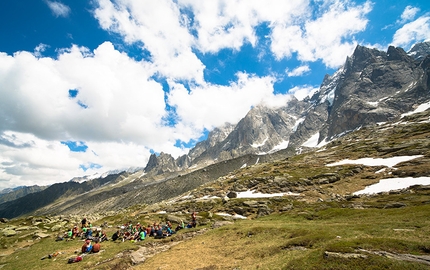 Arc'teryx Alpine Academy 2015 - Giornata di pulizia al Arc'teryx Alpine Academy 2015