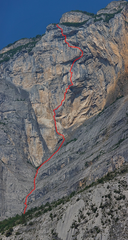 Alpine Wall Tour, Lukasz Dudek, Jacek Matuszek, Monte Brento - Brento Centro (8b, 600m, David Lama, Jorg Verhoeven 2009/2010), Monte Brento, Valle del Sarca, repeated by Lukasz Dudek and Jacek Matuszek in summer 2015