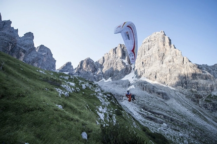 Red Bull X-Alps 2015 day 4: Christian Maurer in testa