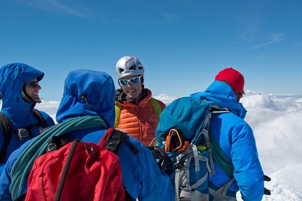 Gore-Tex Experience Tour, Balmhorn, Edurne Pasaban - Edurne Pasaban in vetta al Balmhorn (3698m), Alpi Bernesi