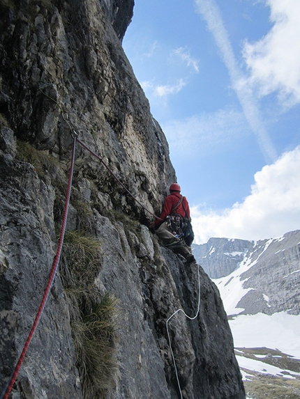 Sasso Alto, Val Gelada, Dolomiti Super Ski-Fo - During the first ascent of Dolomiti Super Ski-Fo, Sasso Alto, Val Gelada (Roberto Conti, Gabriele Tonelli 05-06/2015)