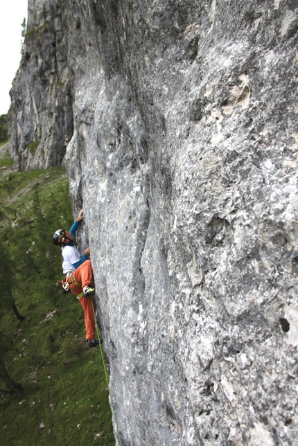 Sasso di Fontana Mora: nuova via d'arrampicata in Val Seriana