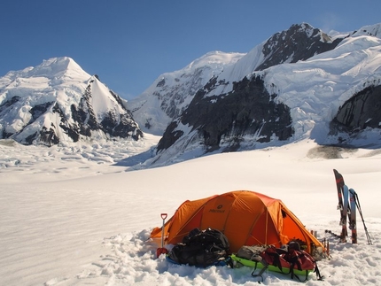 Mount Malaspina, Saint Elias Mountains, Yukon, Canada, Natalia Martinez, Camilo Rada - Mount Malaspina, Canada: Natalia Martinez & Camilo Rada