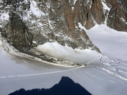 Tour Ronde, Mont Blanc - The rockfall on Tour Ronde, Mont Blanc