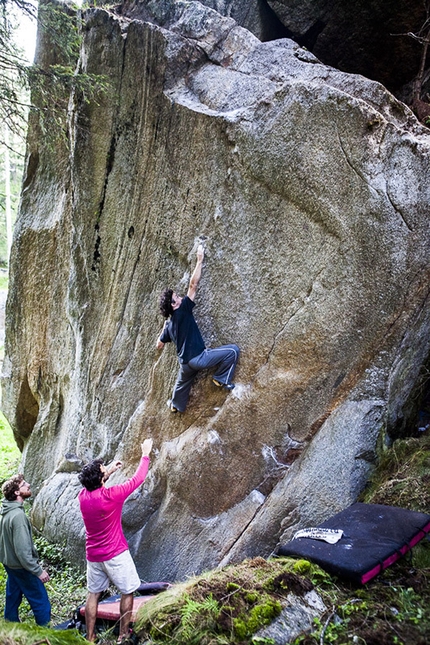 Valle dell'Orco boulder - Bouldering in Valle dell'Orco, italy