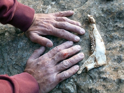 Nuove vie trad Ala Daglar (Turchia) - Mani dopo la scalata a Pinarbasi