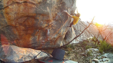 Nalle Hukkataival, Grampians bouldering, The stepping stone - Nalle Hukkataival making the first ascent of The stepping stone V15 in the Grampians, Australia