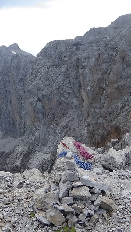 La Guerriera, Cima Bassa d'Ambiez, Brenta Dolomites - Making the first ascent of La Guerriera (7b, 290m, Luca Cornella, Michel Ghezzi summer 2015) Cima Bassa d'Ambiez, Brenta Dolomites