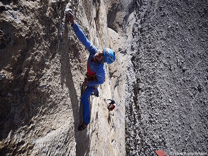 La Esfinge, Cordillera Blanca, Peru, Simon Gietl, Roger Schäli - Simon Gietl e Roger Schäli durante la prima salita di Chappie (7b+, 600m, 07/2015), La Esfinge, Val Paron, Peru