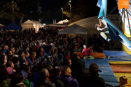 Festival della Montagna l'Aquila 2015 - Durante la gara boulder del Festival della Montagna l'Aquila 2014.