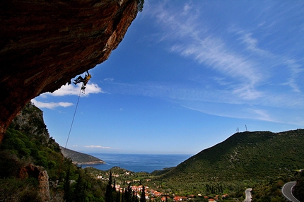 Kyparissi, Greece - Establishing new sports climbs at Kyparissi in Greece