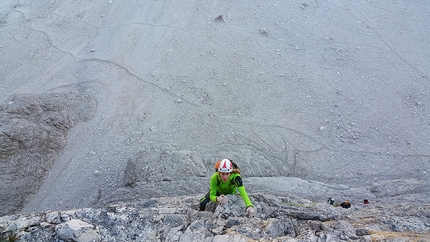Maja Vidmar climbing in the Dolomites - Climbing the Comici - Dimai up the North Face of Cima Grande, Tre Cime di Lavaredo (Dolomites)